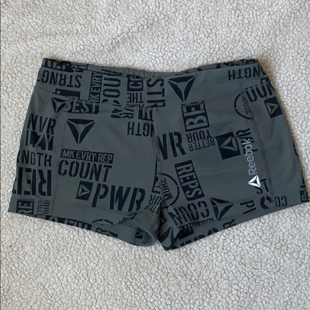 Reebok workout short spandex